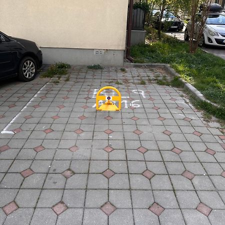 N & G Apartments Rîşnov Luaran gambar