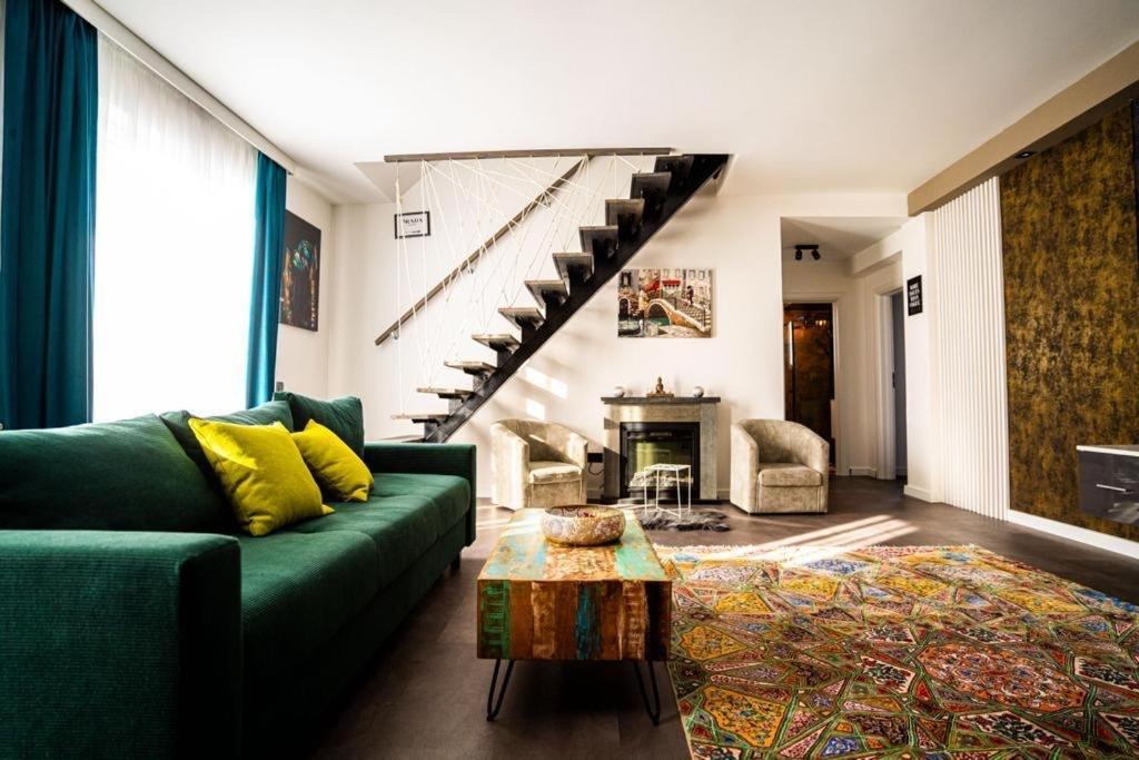 N & G Apartments Rîşnov Luaran gambar