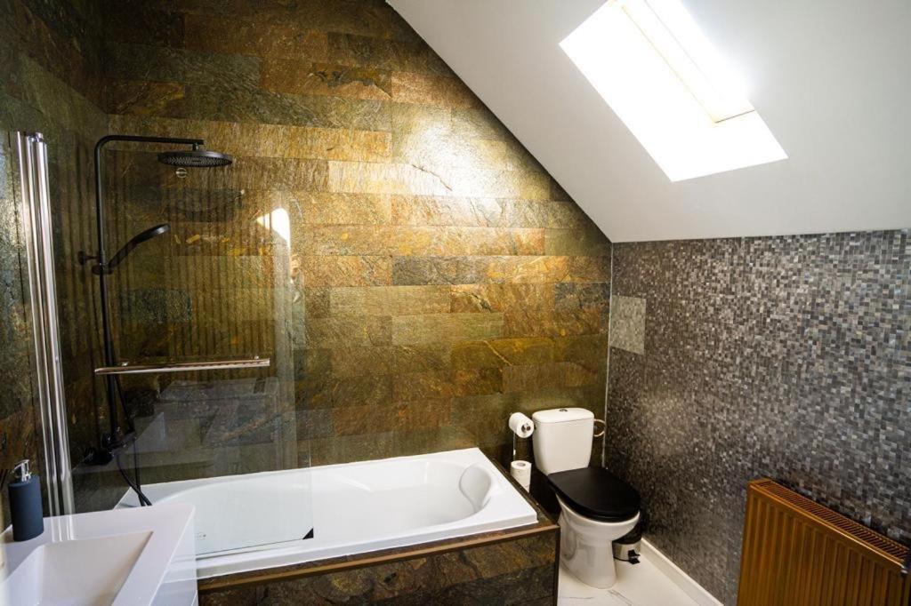N & G Apartments Rîşnov Luaran gambar